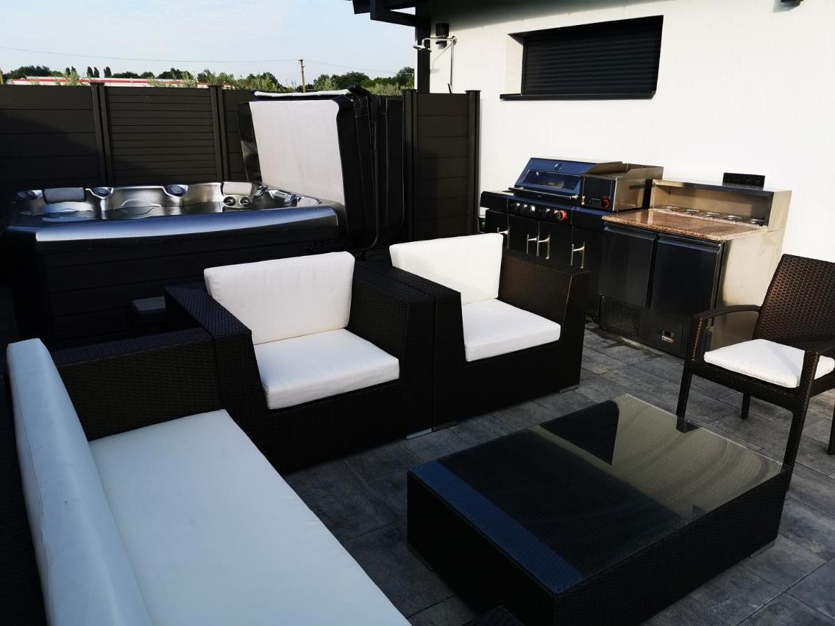 Luxory Minimal House 2. Villa