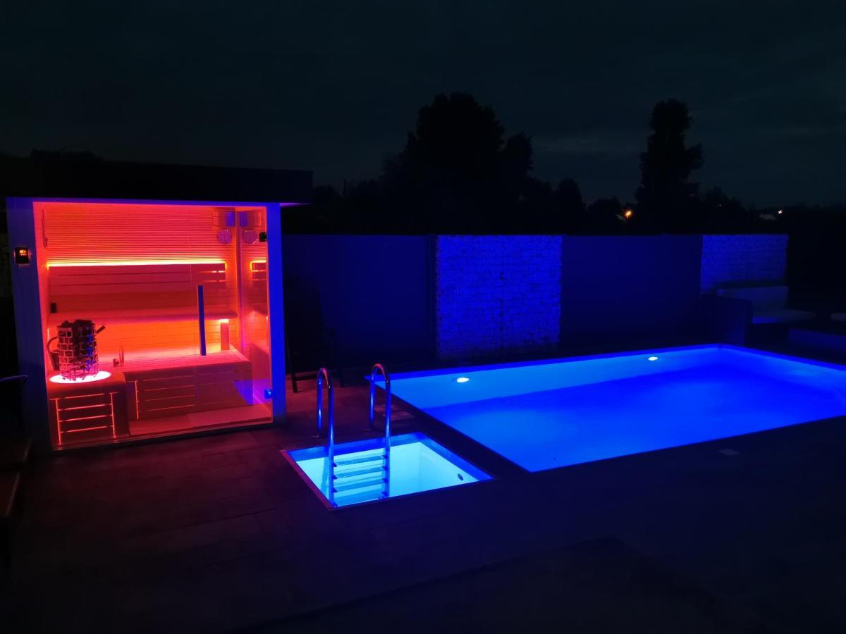 Luxory Minimal House 2. Villa Siofok