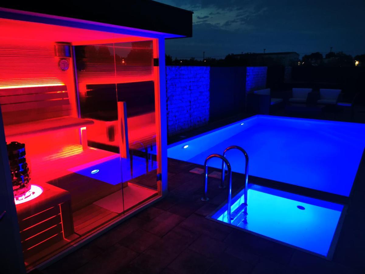 Luxory Minimal House 2. Villa Siofok