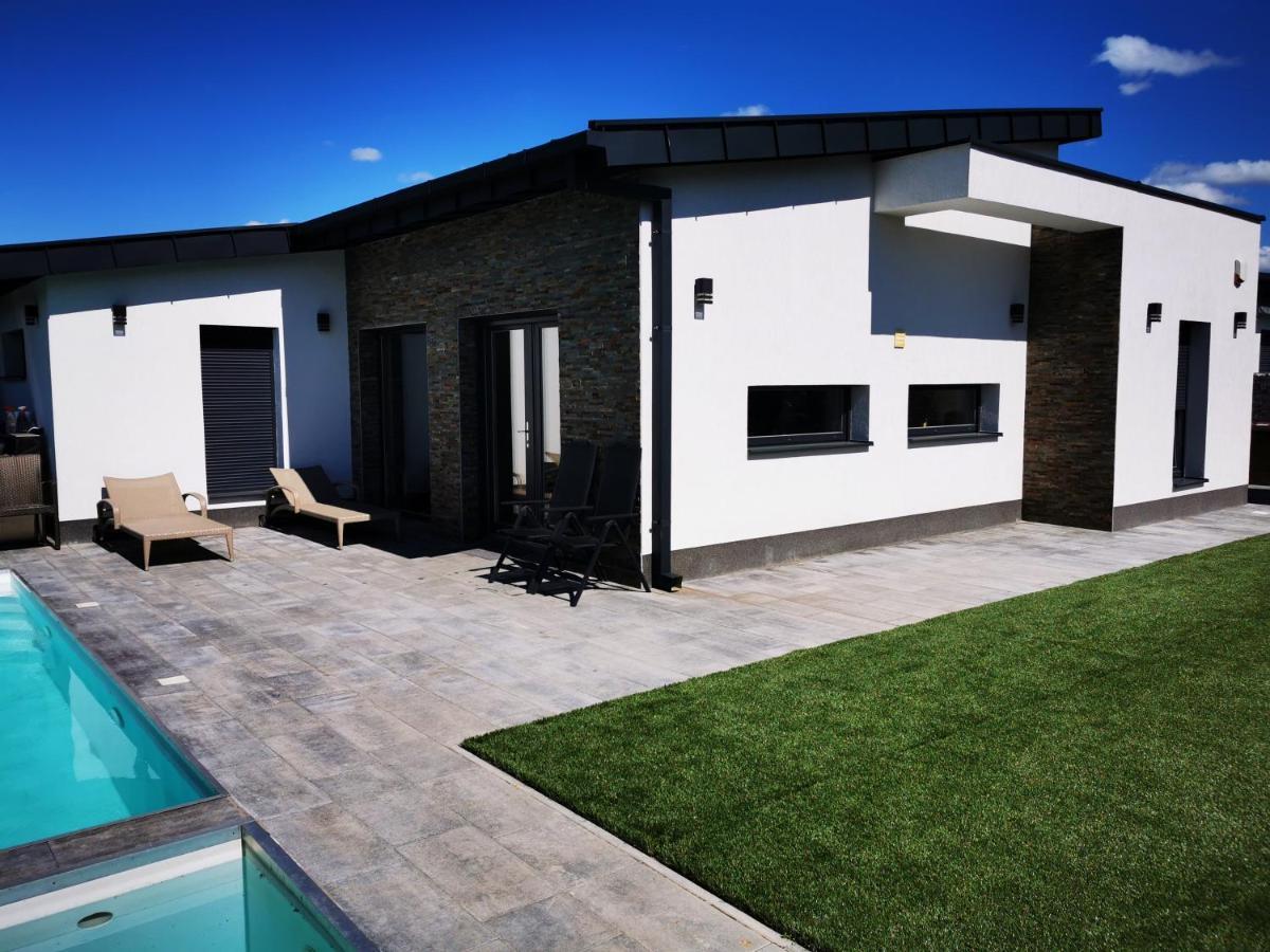 Luxory Minimal House 2. Villa Siofok